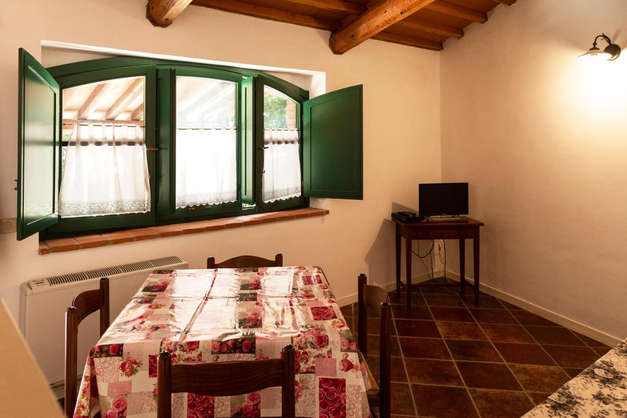 Agriturismo Il Belvedere Country Houses Massa Marittima Room photo